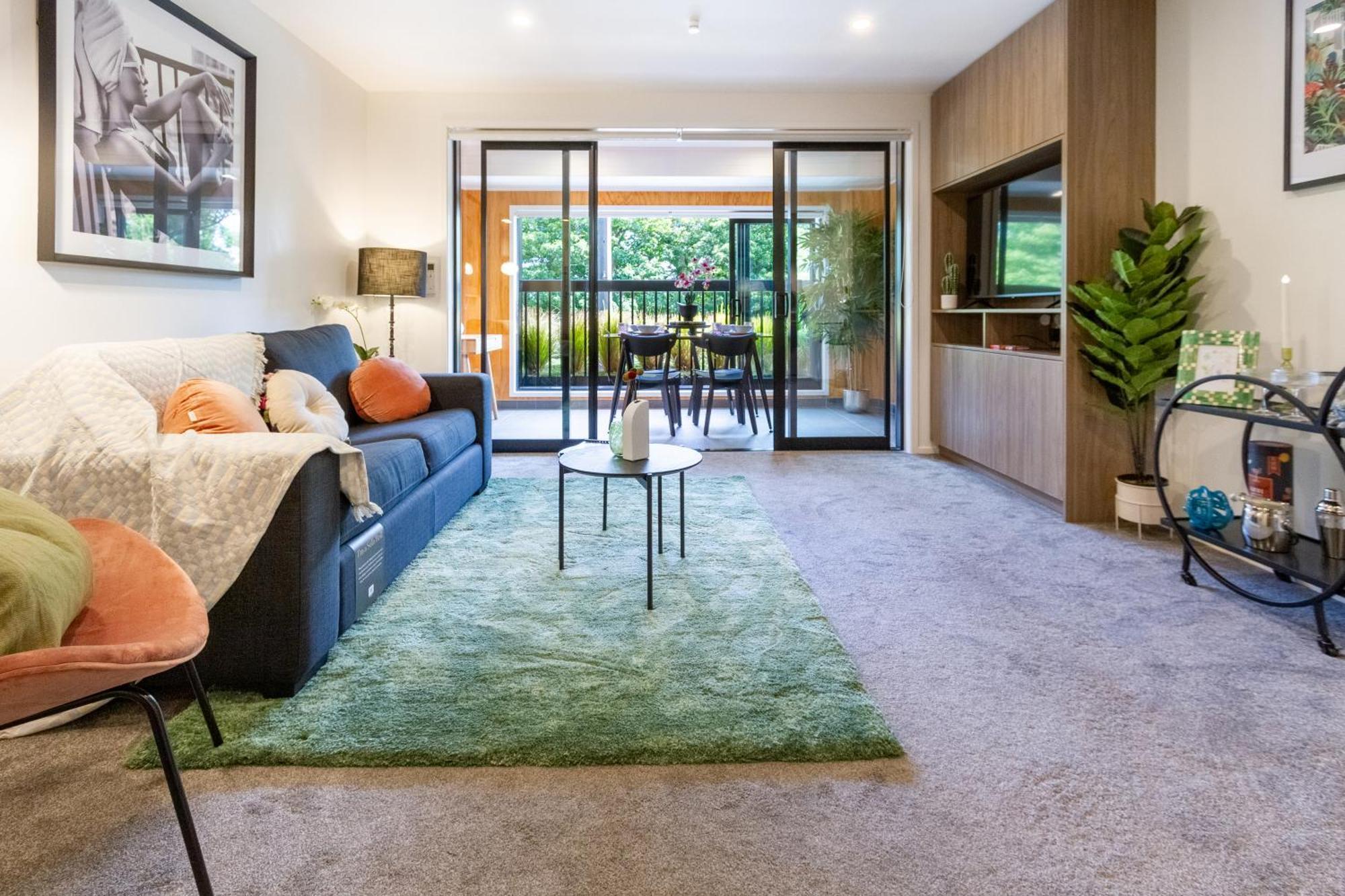 Cozy 1-Bed Apartment With Park Views, Sleeps 4 Christchurch Esterno foto